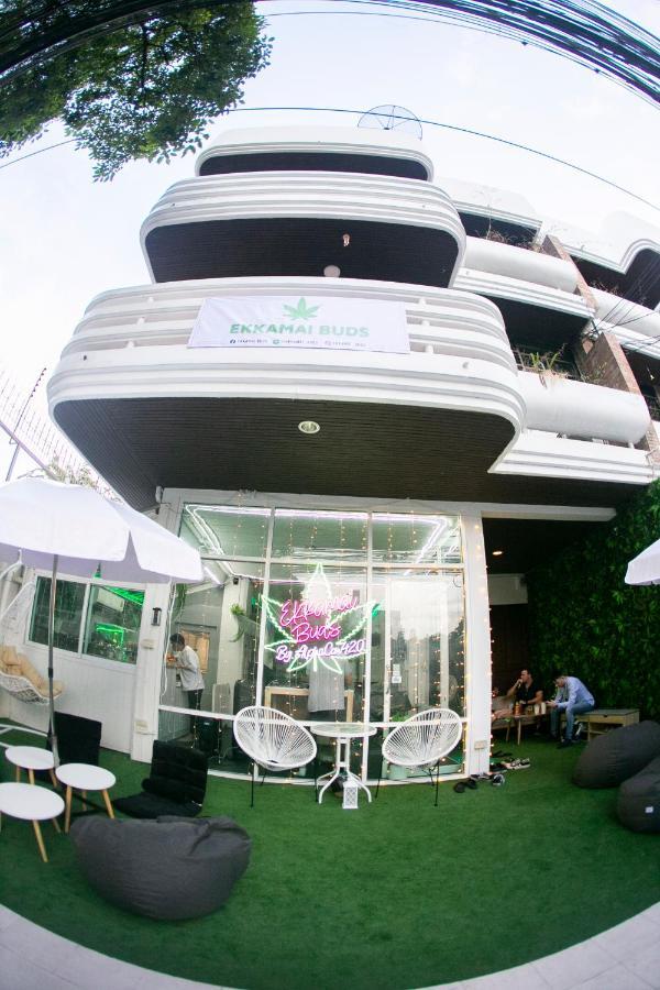 420 Hostel - Ekkamai Buds & Beds Bangkok Zewnętrze zdjęcie