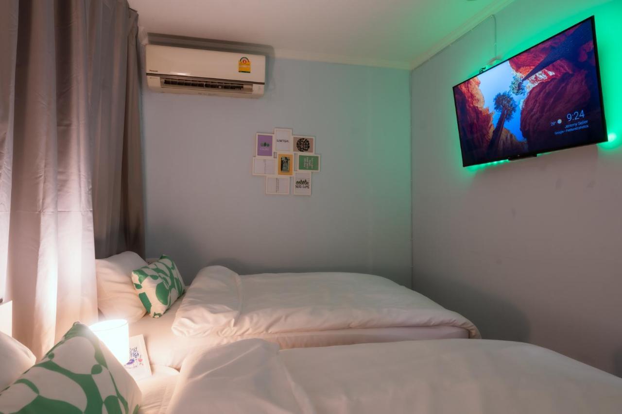 420 Hostel - Ekkamai Buds & Beds Bangkok Zewnętrze zdjęcie