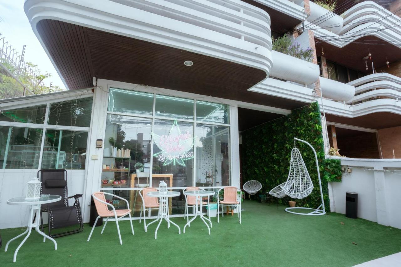 420 Hostel - Ekkamai Buds & Beds Bangkok Zewnętrze zdjęcie