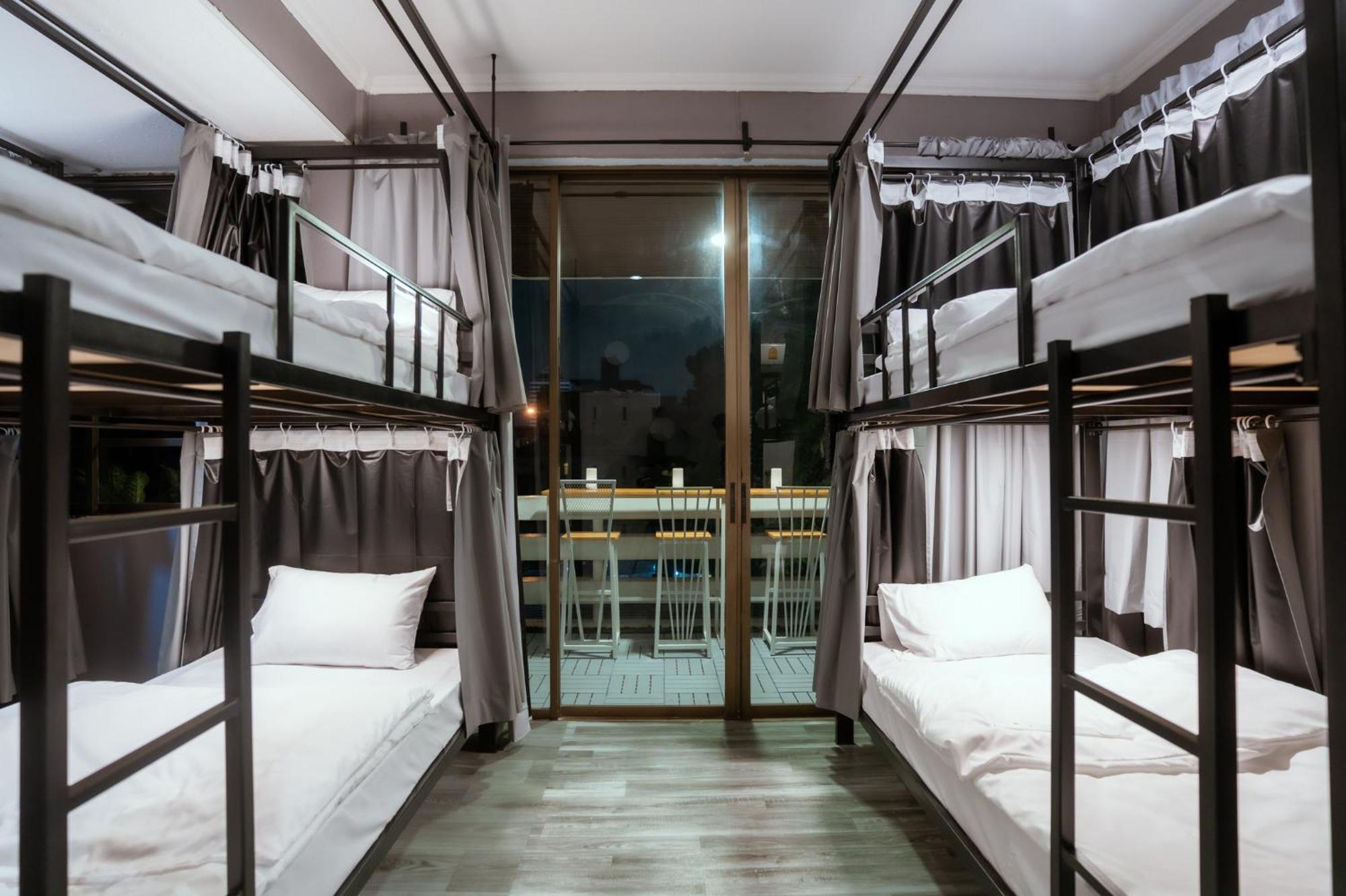 420 Hostel - Ekkamai Buds & Beds Bangkok Zewnętrze zdjęcie